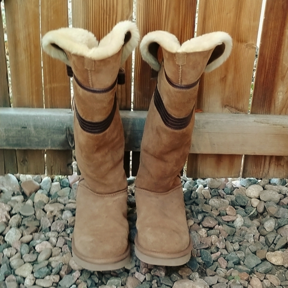 UGG Tall Chestnut Suede Boot with Shearling Cuff - Picture 7 of 12